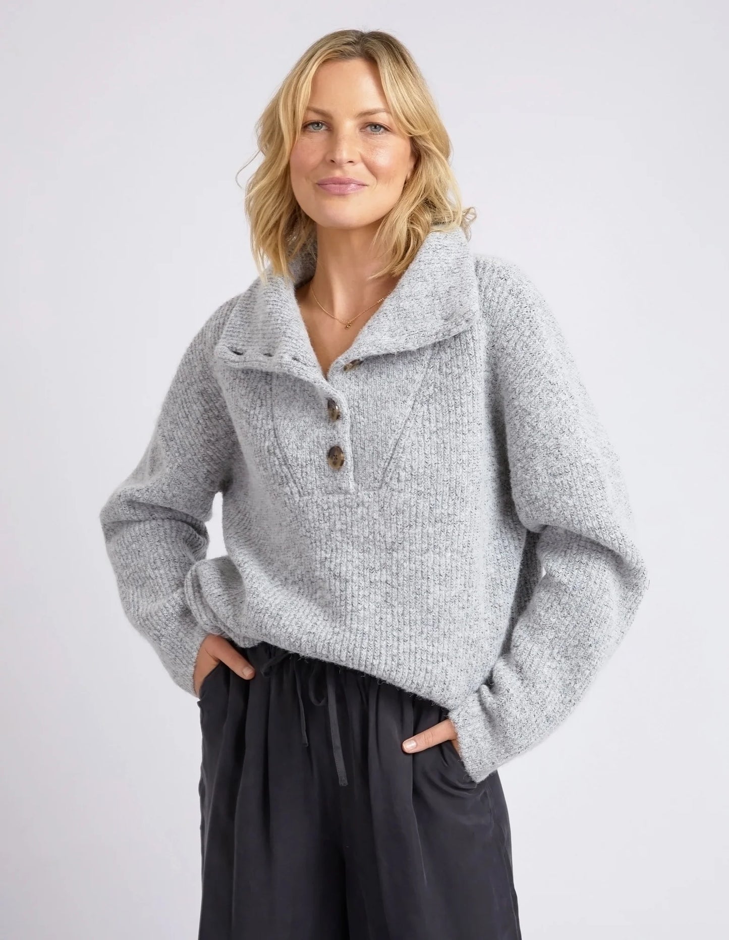 Bron Knit - grey Marle