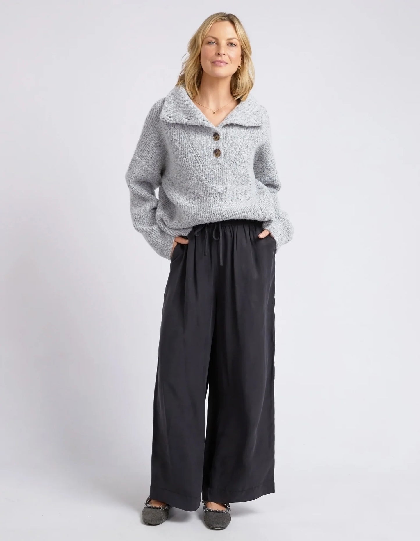 Bron Knit - grey Marle