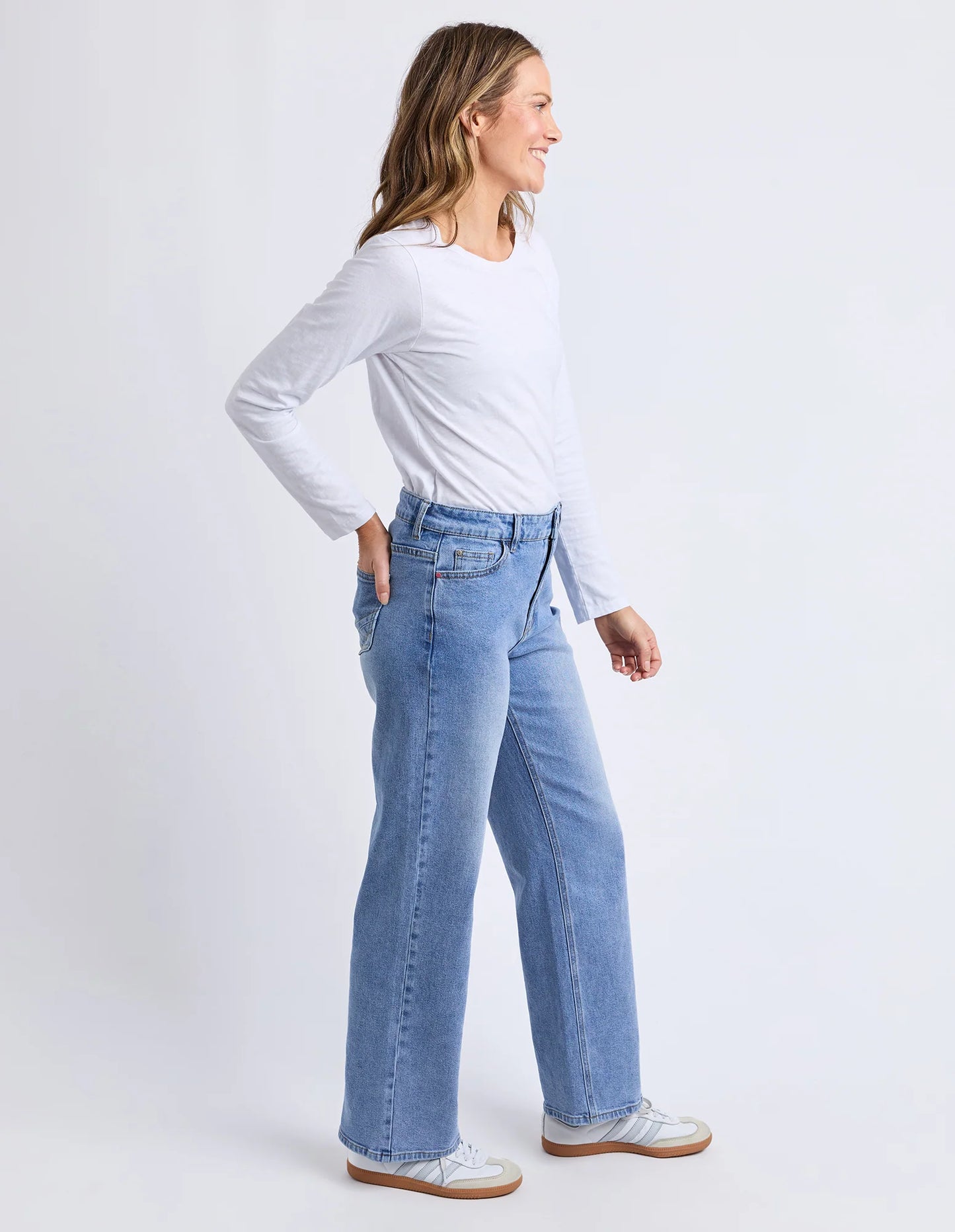 ELM | Evie Straight Leg Jean - Mid Blue