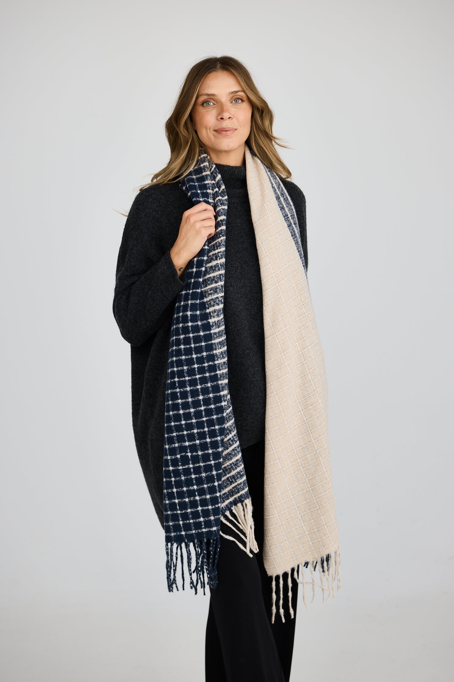 Bailey Scarf - Navy