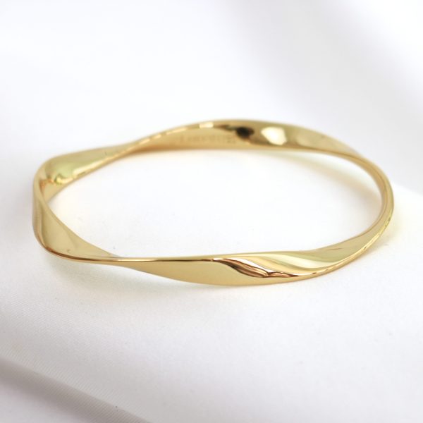 Lotus Bangle - Gold