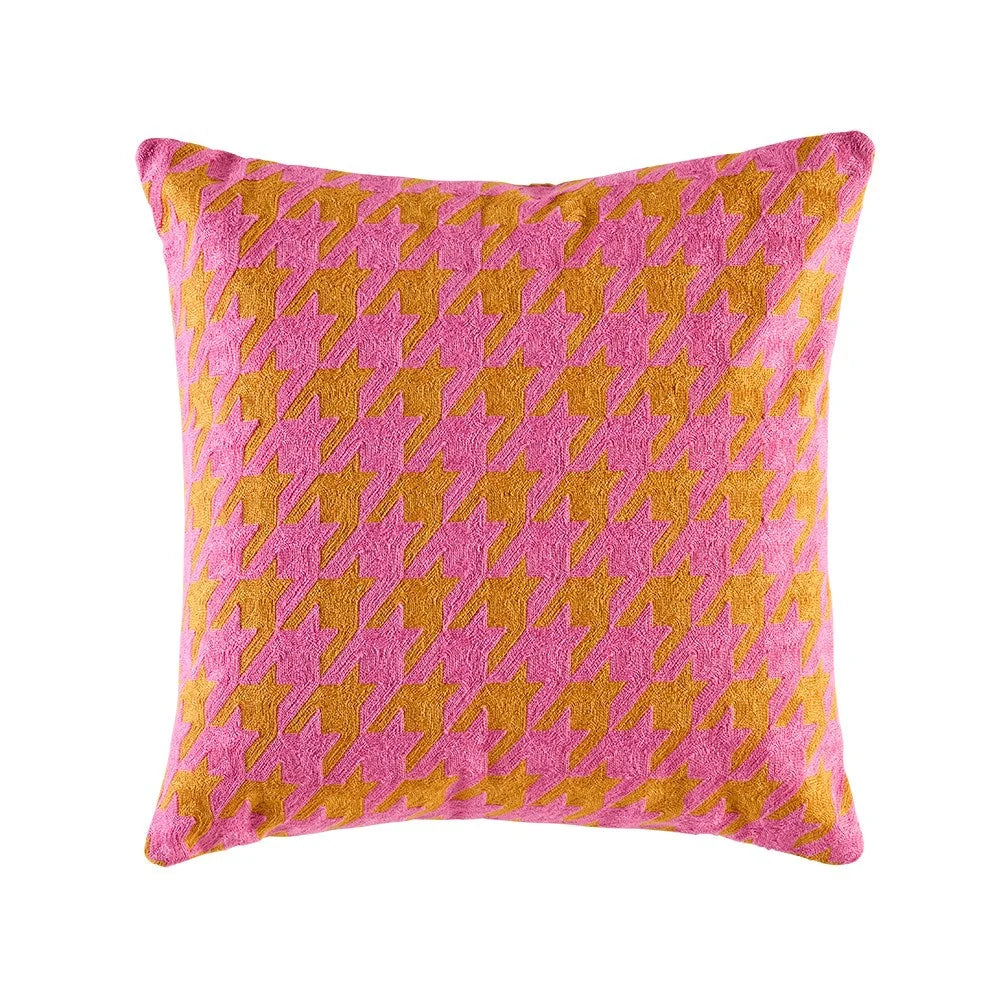 Nest Pink weave Cushion