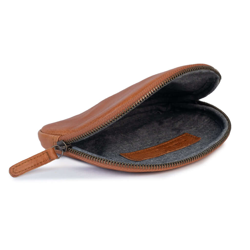 Romi Pouch
