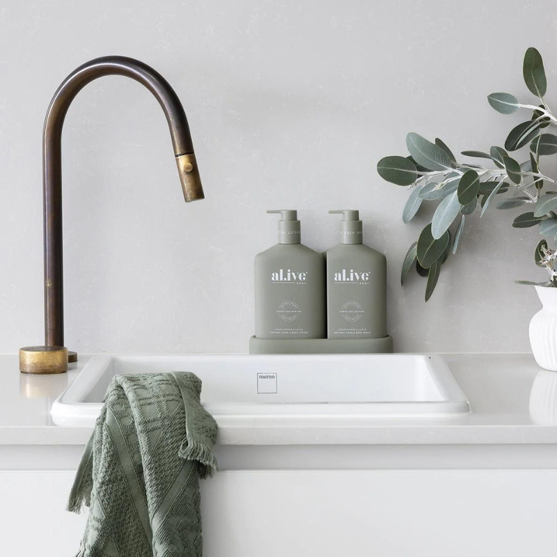al.ive Wash & Lotion Duo + Tray - Green Pepper & Lotus