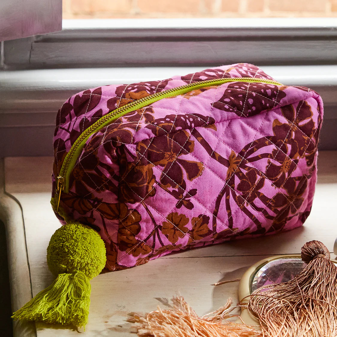 Jeanette Beauty bag