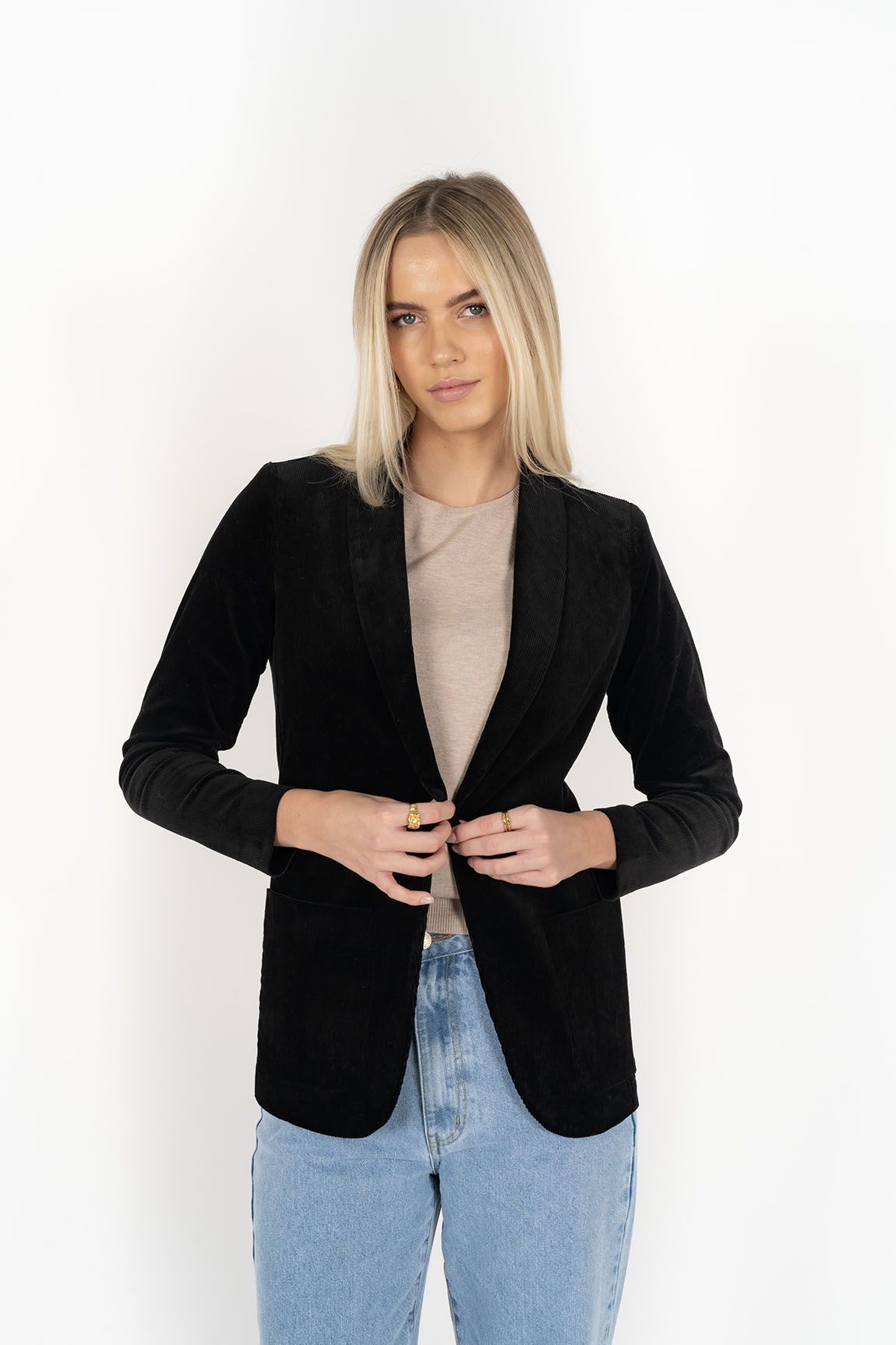 Humidity Blondie Jacket - Midnight Black