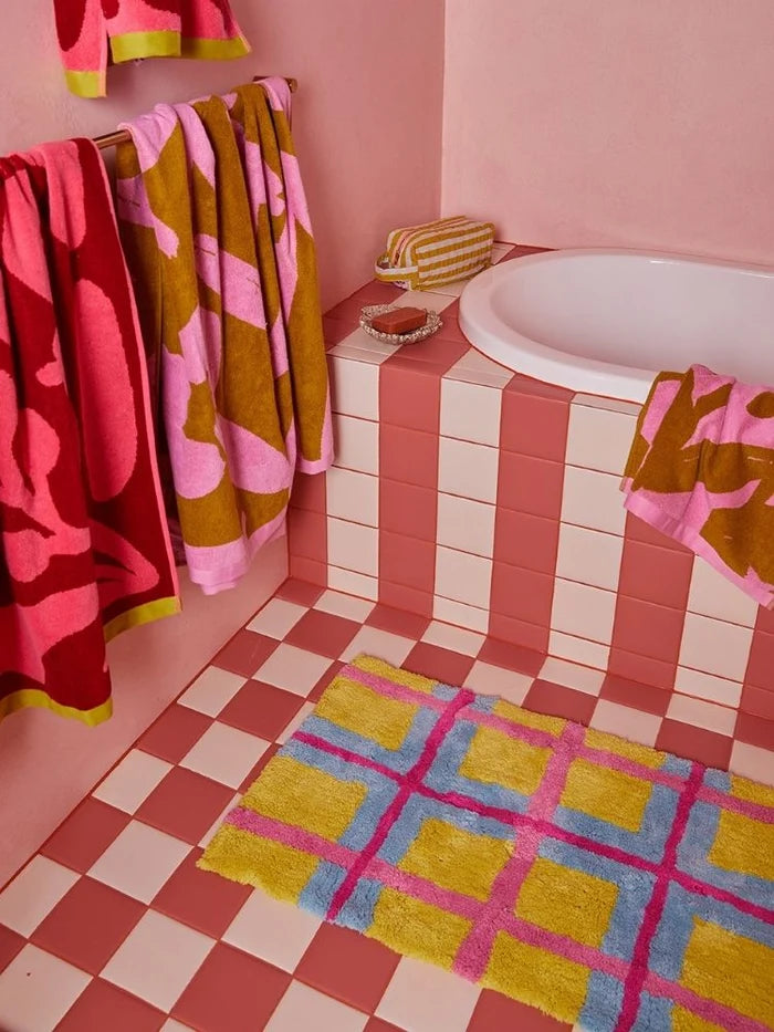 MOSEY ME | Pollen plaid Bath Mat