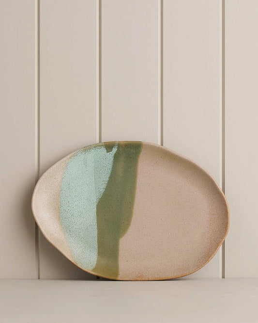 Oval Platter = green tate
