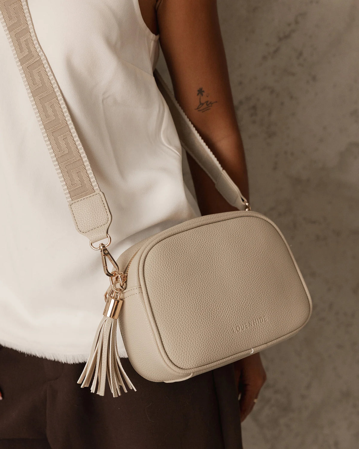 LOUENHIDE | Jacinta Gia Crossbody Bag - Biscotti