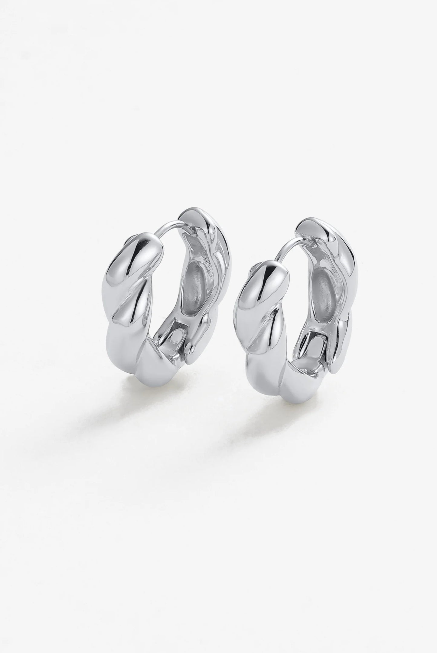 Maya Huggies - Silver