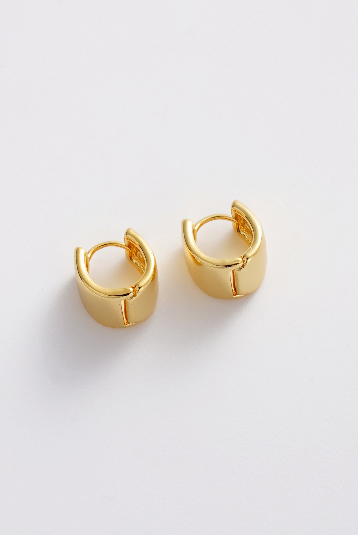 Zafino | Riley Hoop Gold