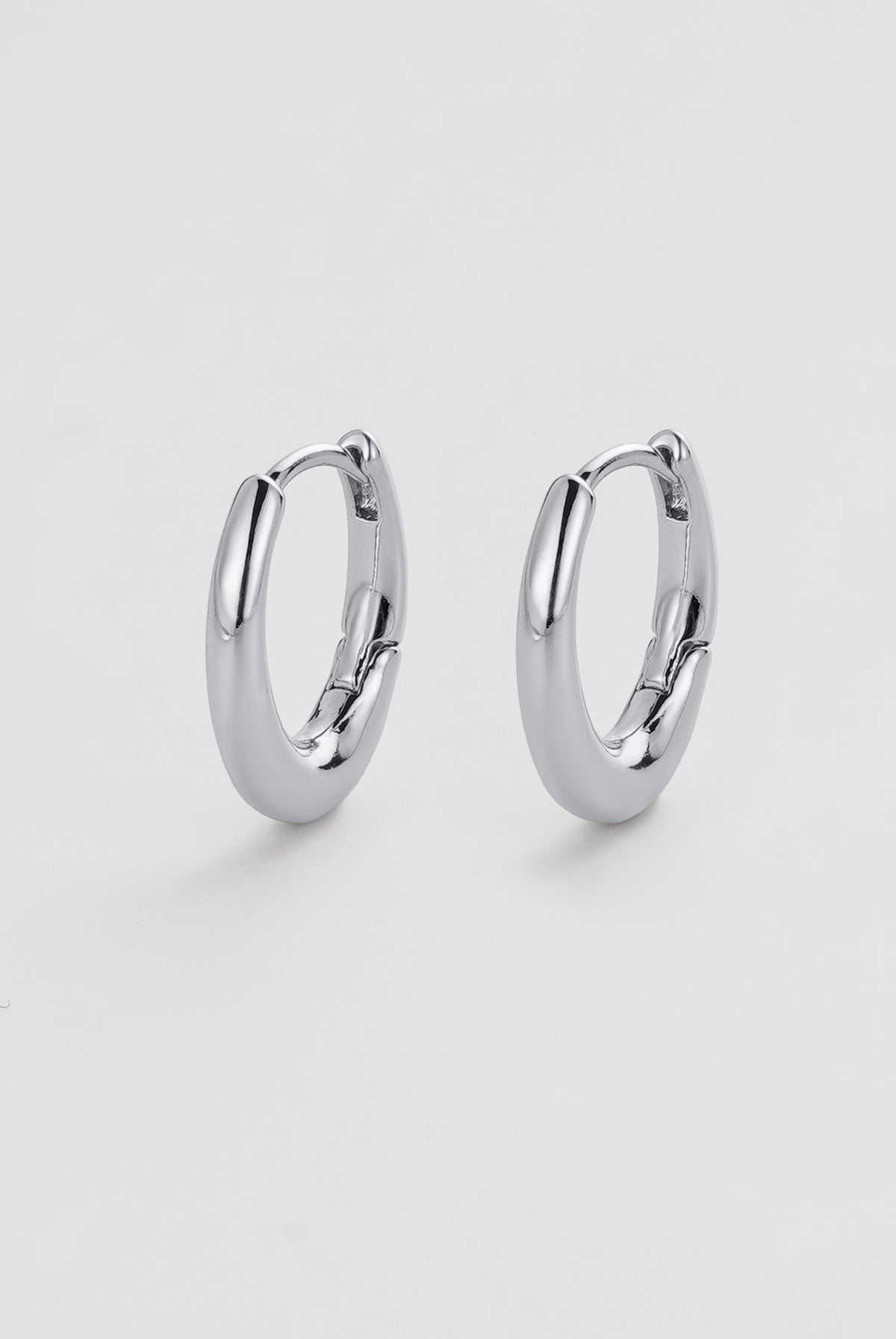 ZAFINO | Pia Hoop Silver SML