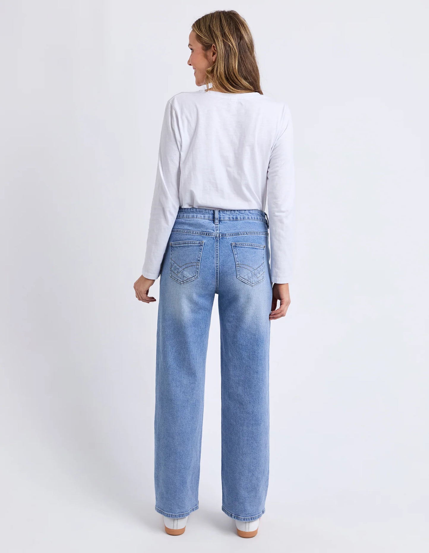 ELM | Evie Straight Leg Jean - Mid Blue