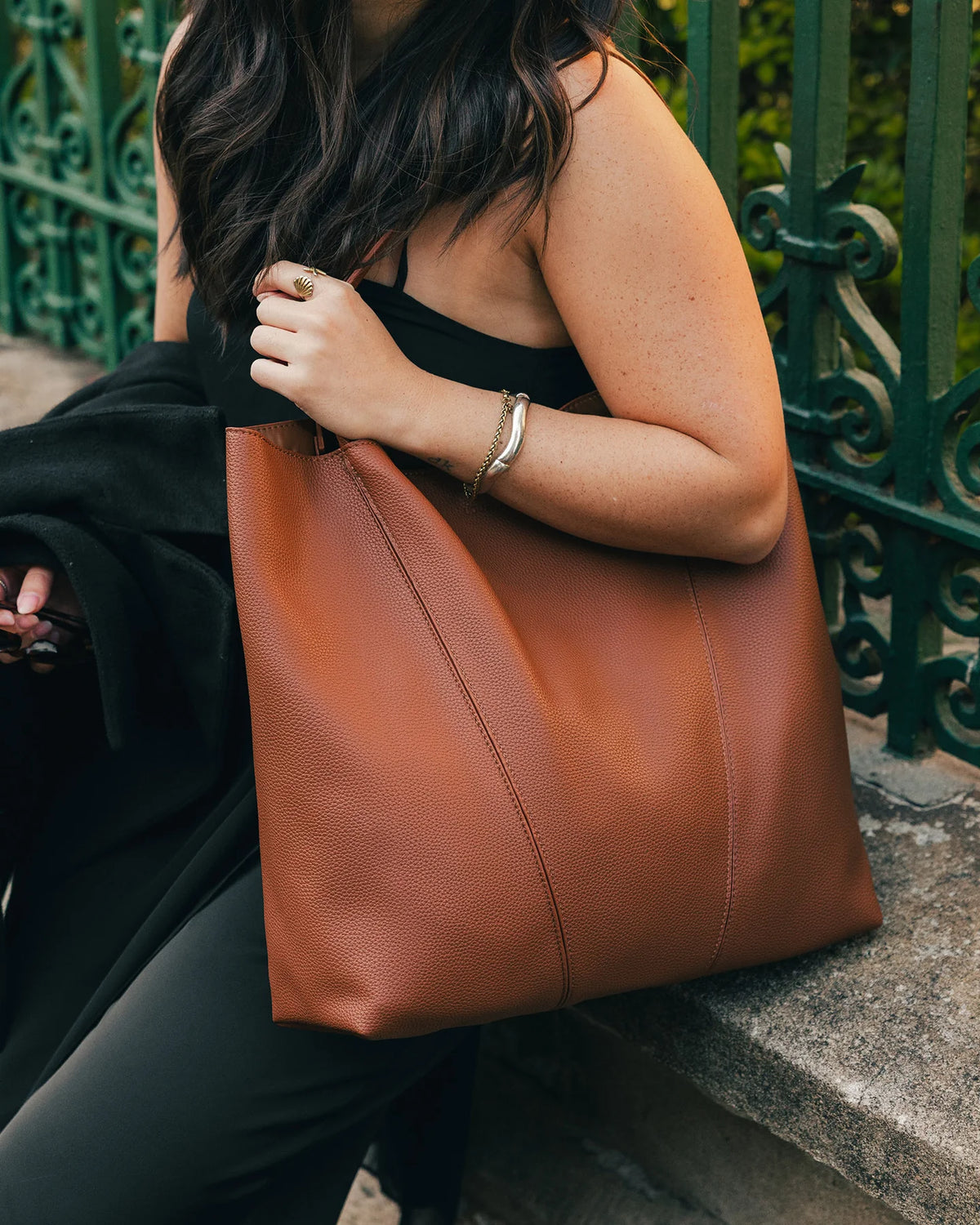 LOUENHIDE | Colby Tan Tote