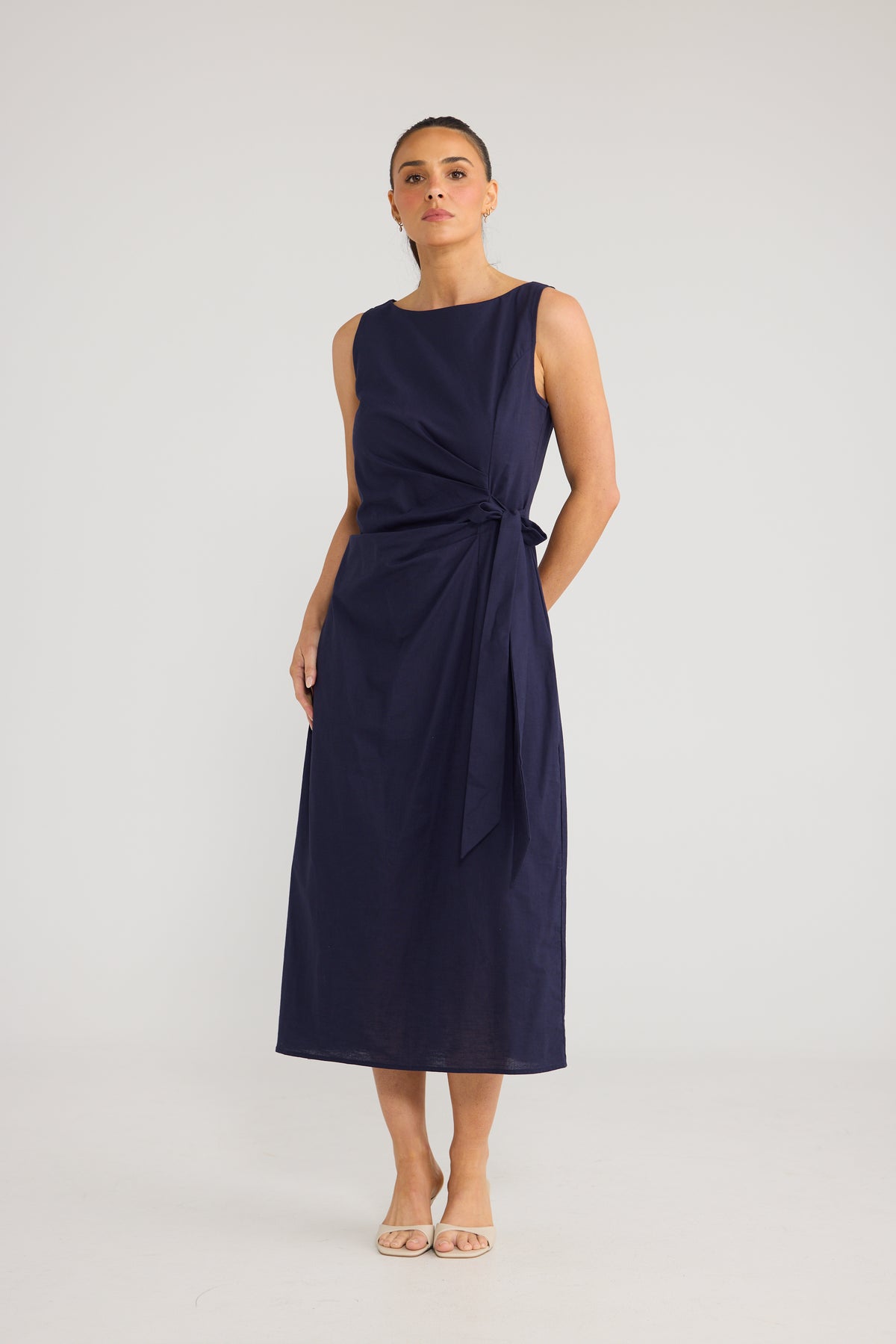 BRAVE + True | Candice Linen Dress - Navy
