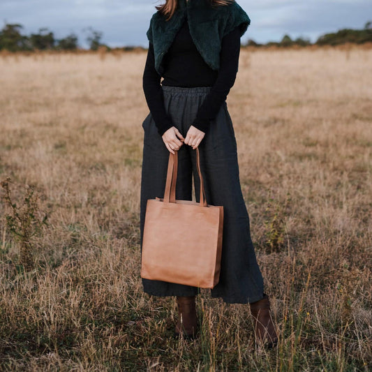 Catie Tote - Vintage Tan