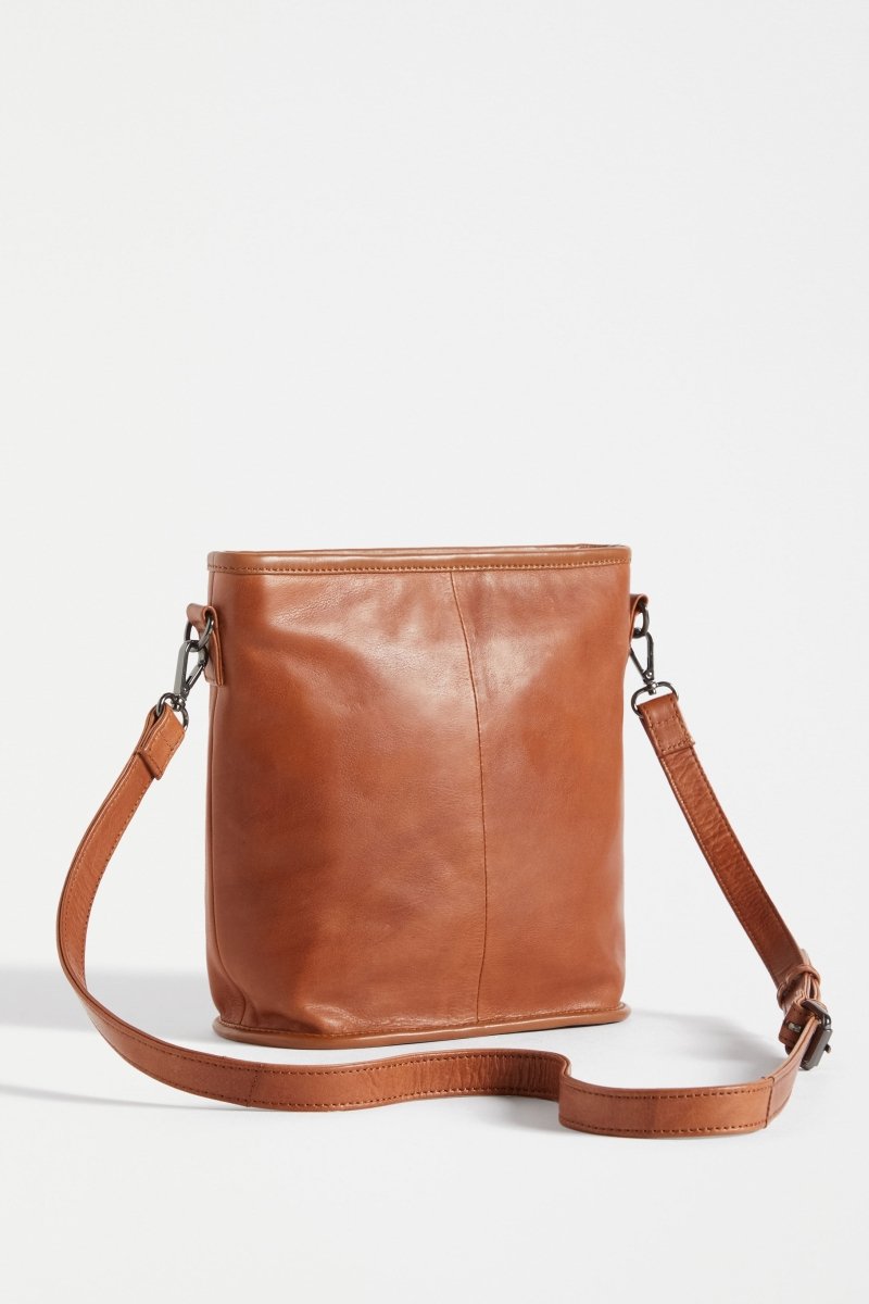Kolvi Crossbody - Tan