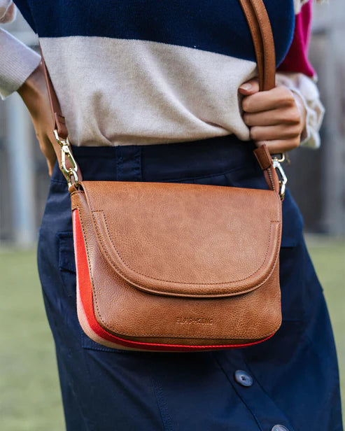 Elms + King Mercer Crossbody - Tan Pebble