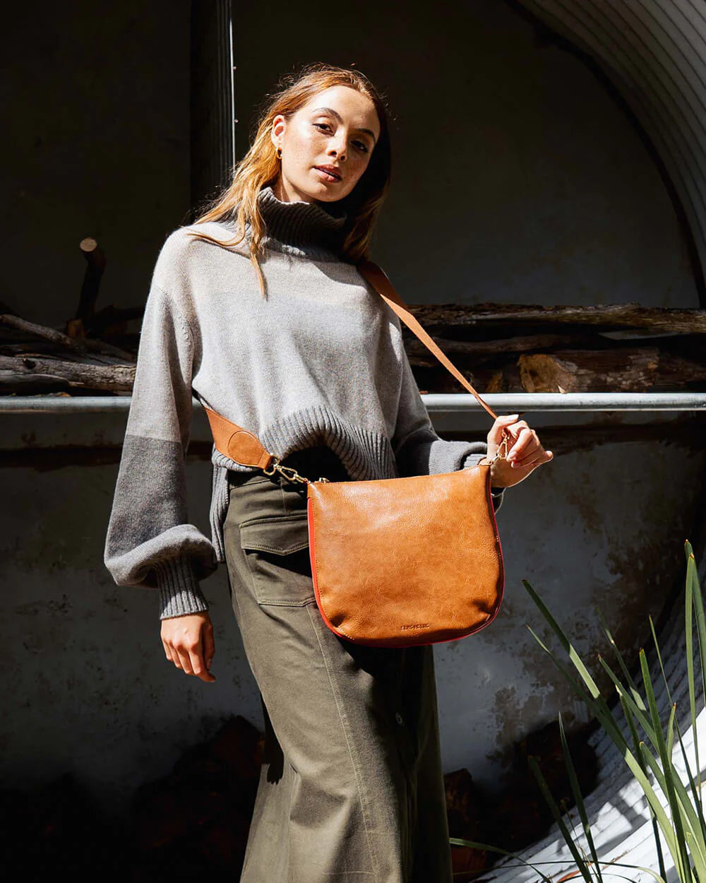 Elms + King Nolita Hobo - Tan Pebble