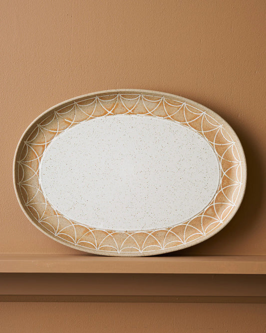 Oval Platter/ Natural Entertainer