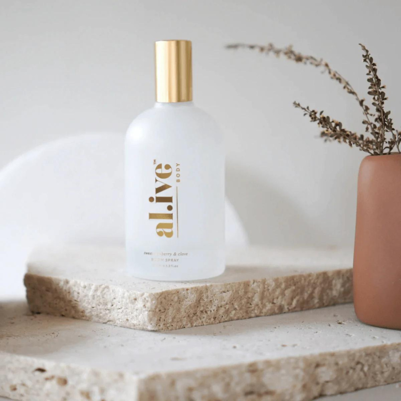 al-ive Sweet Dewberry & Clove Room Spray