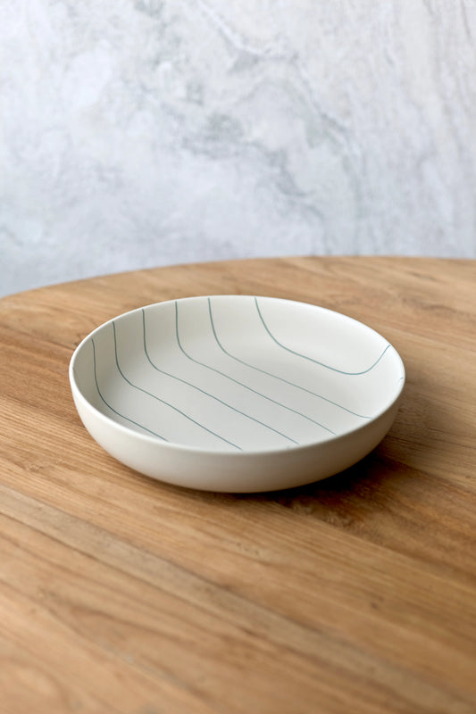 Coastal Junction Salad bowl - Cream with Green Stripe