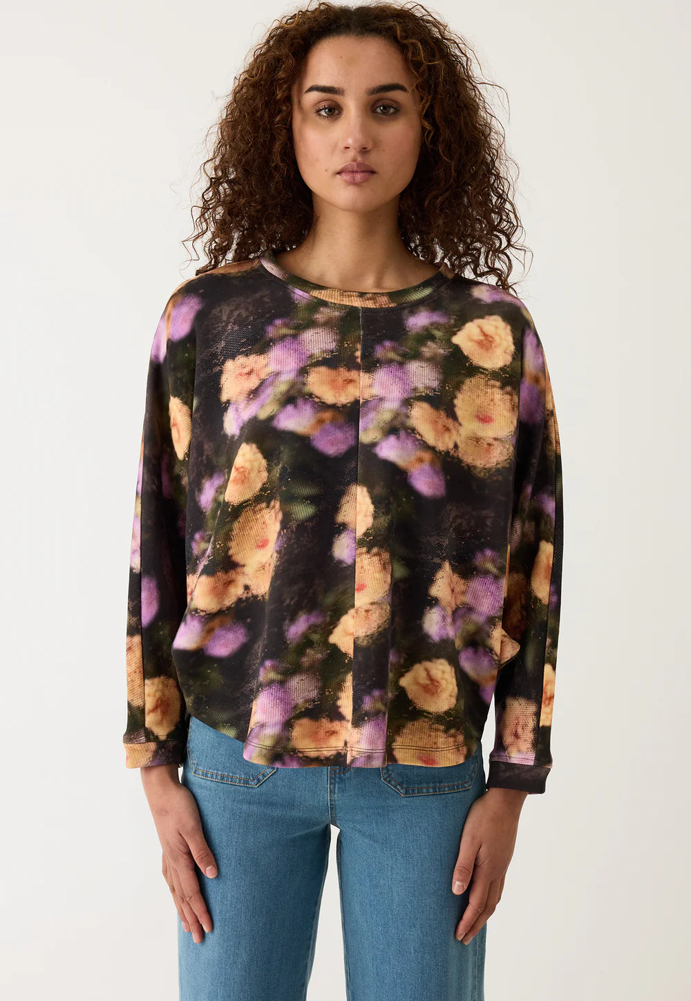 Dahlia Batwing Sweat - Rain floral