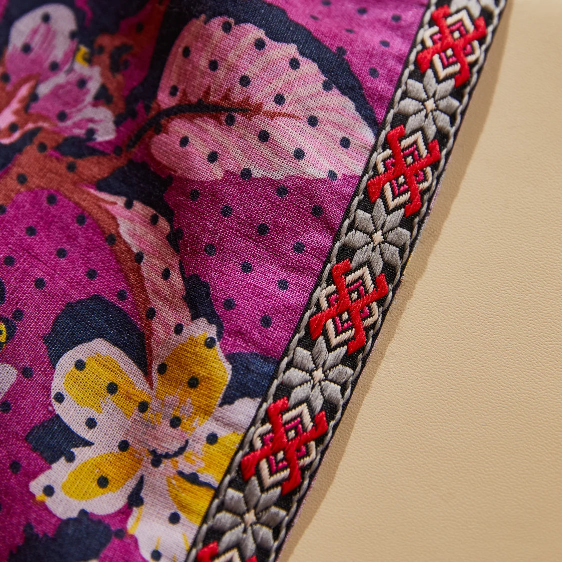 Heidi Tablecloth - Rectangle