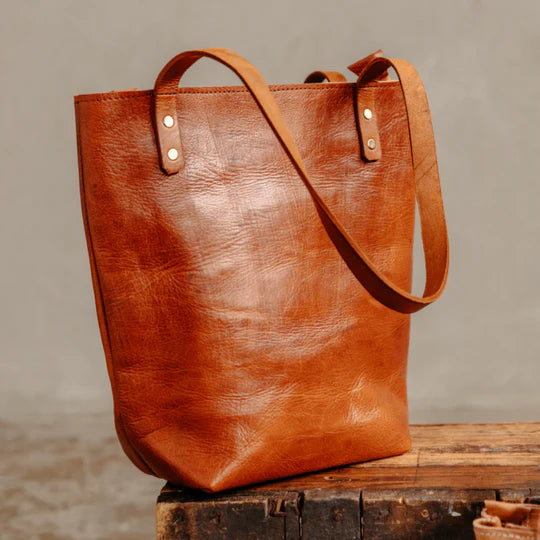 Maximilian Tote